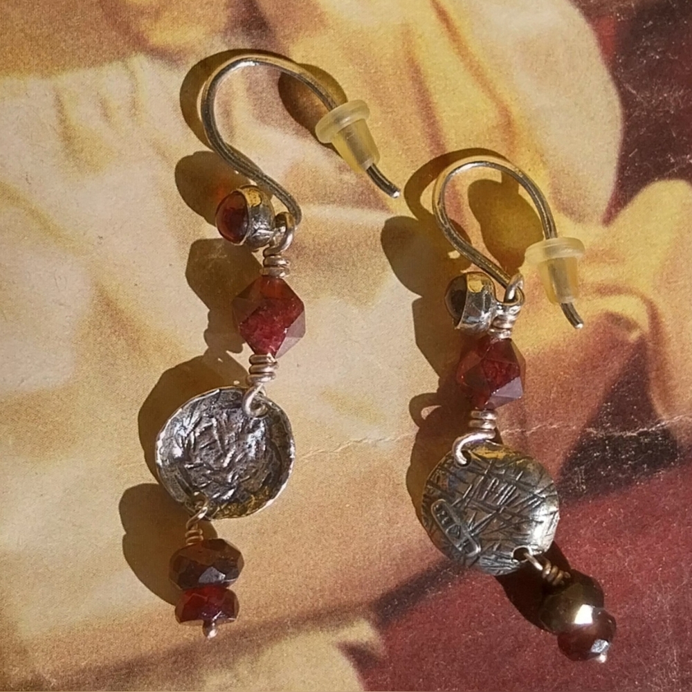 Sterling Silver and Garnets Earrings - Picture 12 of 15